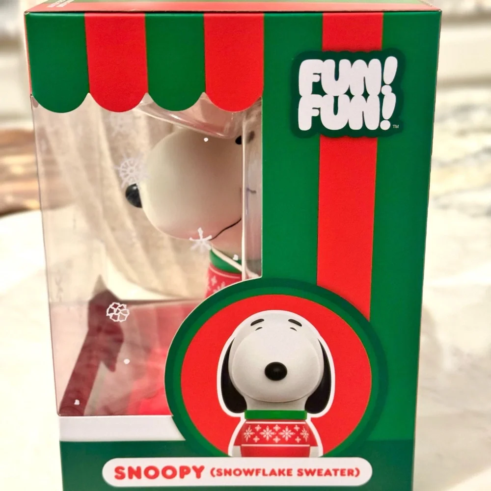 Peanuts Fun Fun Snoopy Snowflake in Festive Red and White Sweater (one pack)